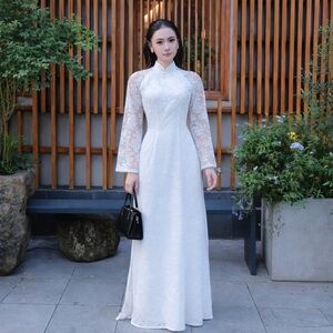 White Lace Ao Dai Traditional Vietnamese Dress with Pants Size L NWT